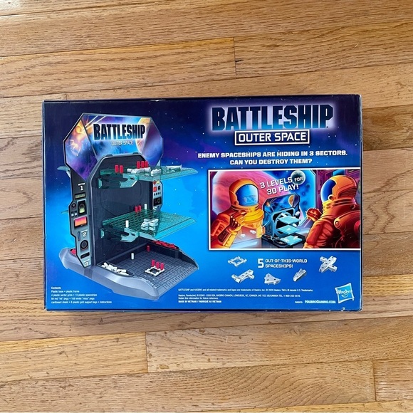 Battleship Outer Space 3D Board Game Hasbro - Picture 3 of 4